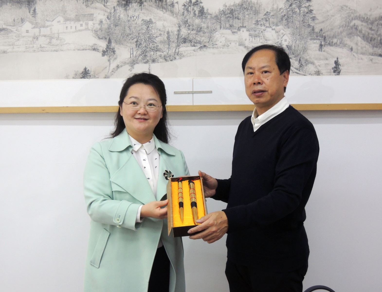 江门市委常委宣传部部长陈冀率队到省文联省作协拜访交流